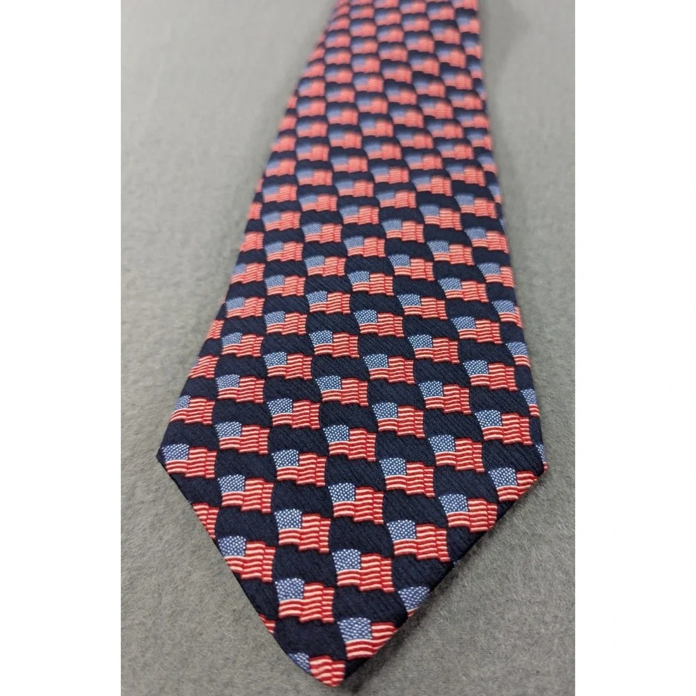 American Traditions Mens Vintage 90s American Flag Silk Necktie OS Navy Blue Red